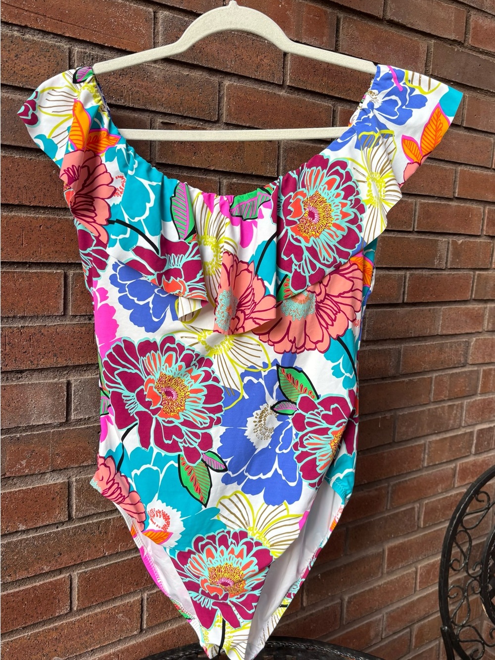 Trina Turk Womens Floral One-Piece Swimsuit in Pink, Teal, Blue and Coral